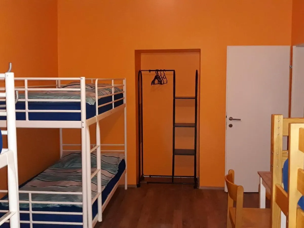 Homestay Monterooms Vienna Schoenbrunn 10 Minutes To Downtown